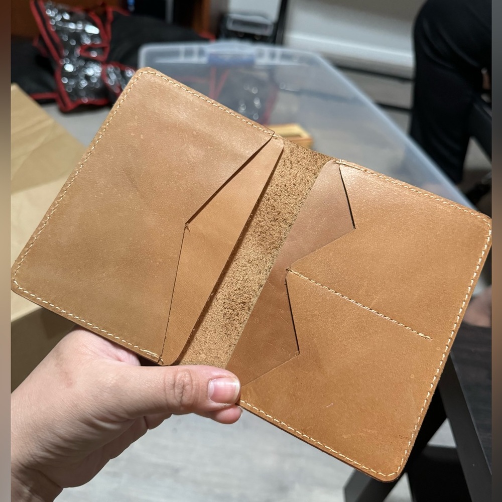 Men’s wallet - Picture 3 of 7